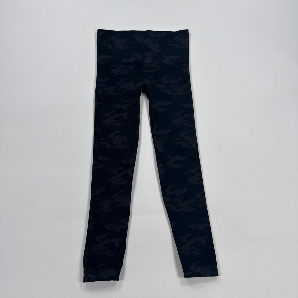 Spanx Womens Leggings L Black Camo Look at Me Now Seamless Athleisure Streetwear